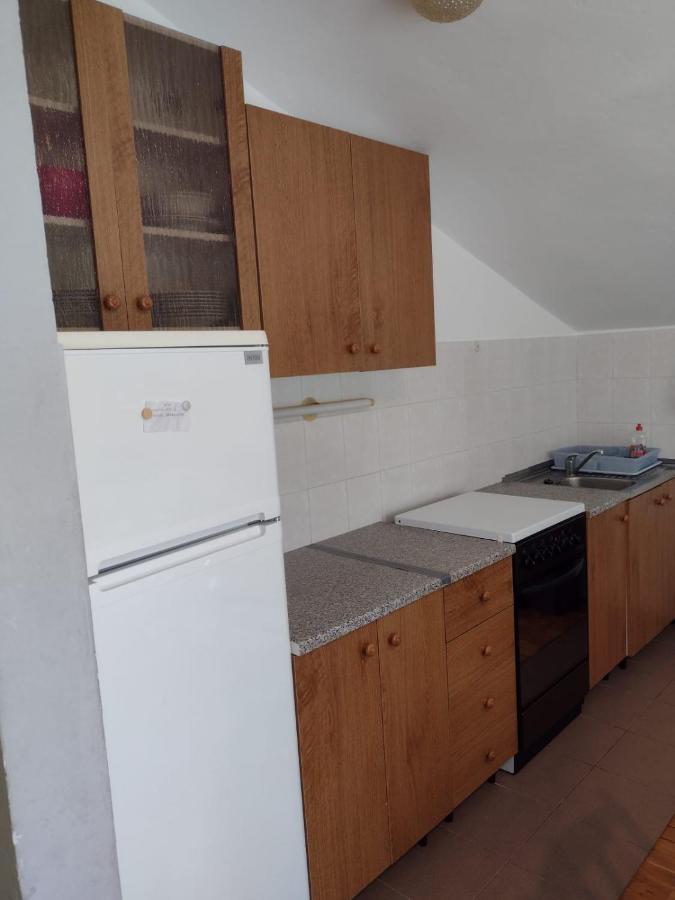 Apartmani Zmiric Primošten Eksteriør billede